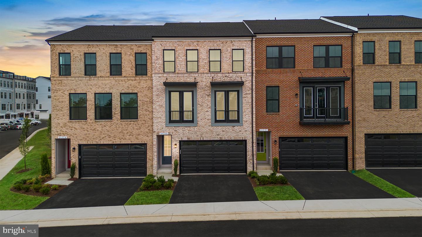 Photo 2 of 24 of 21775 Dollis Hill Ter townhome