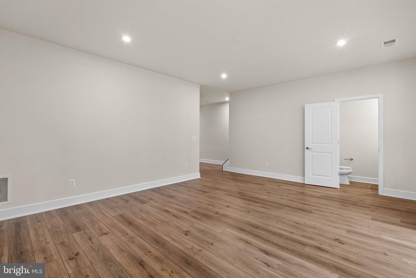 Photo 21 of 24 of 21775 Dollis Hill Ter townhome