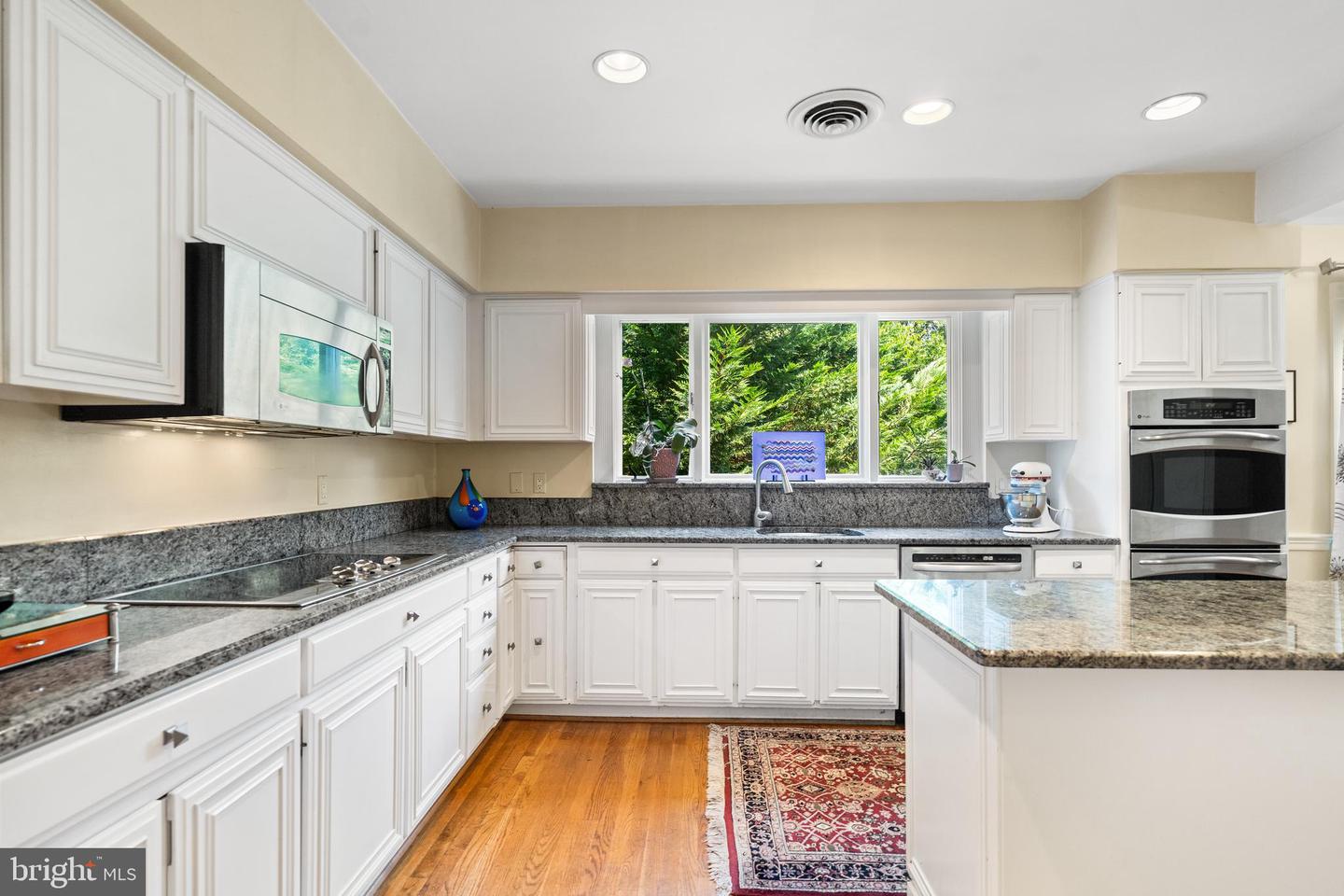 Photo 15 of 39 of 702 Blueberry Hill Rd townhome
