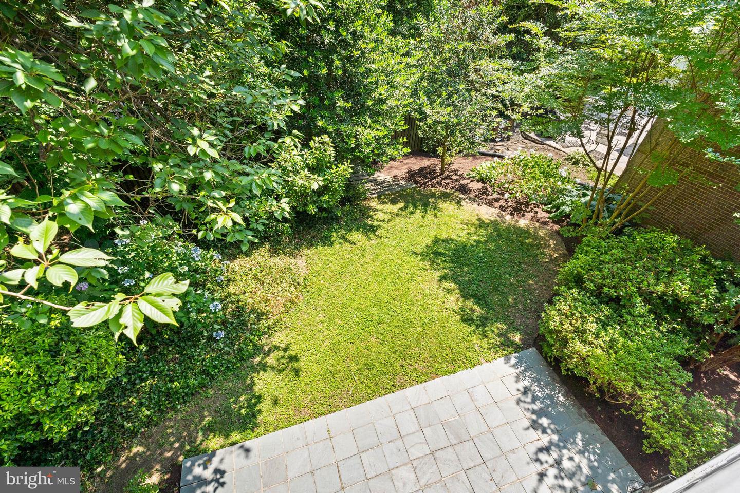 Photo 11 of 39 of 702 Blueberry Hill Rd townhome