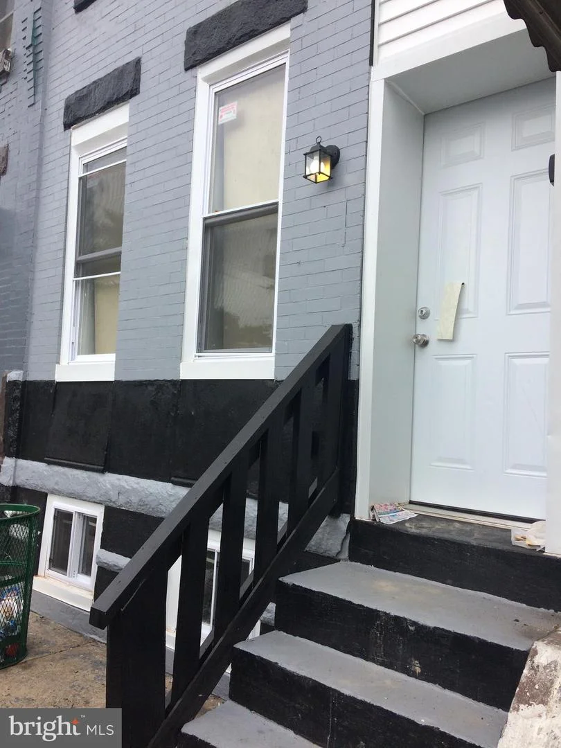 2404 N Napa Street