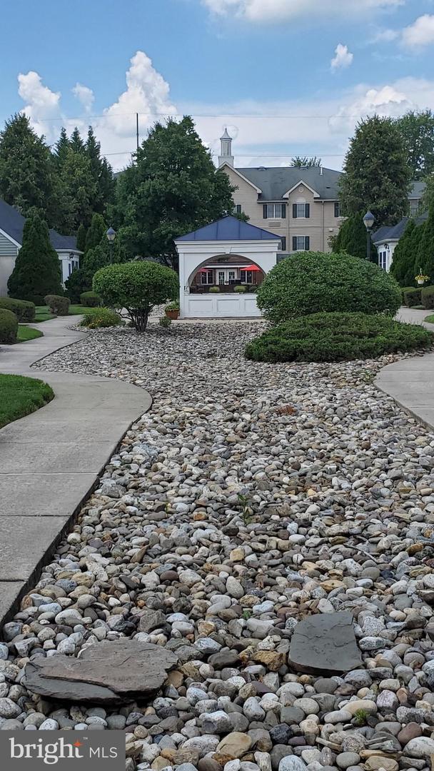 Photo 17 of 21 of 25 E Village Rd townhome