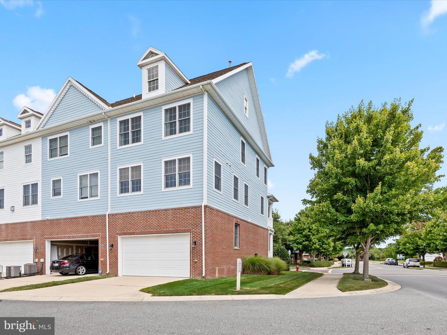 Photo 61 of 91 of 11468 W Sand Cove Rd townhome