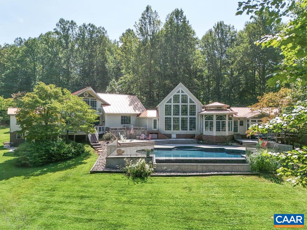 6360 Tennis Ct Ct, Boston, VA, 22713