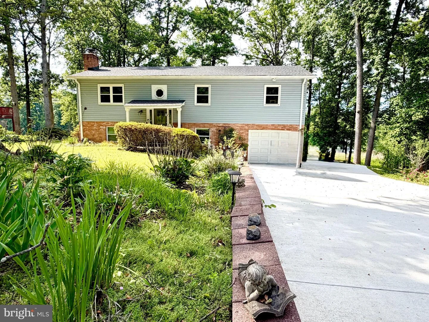 2712 Omisol Road