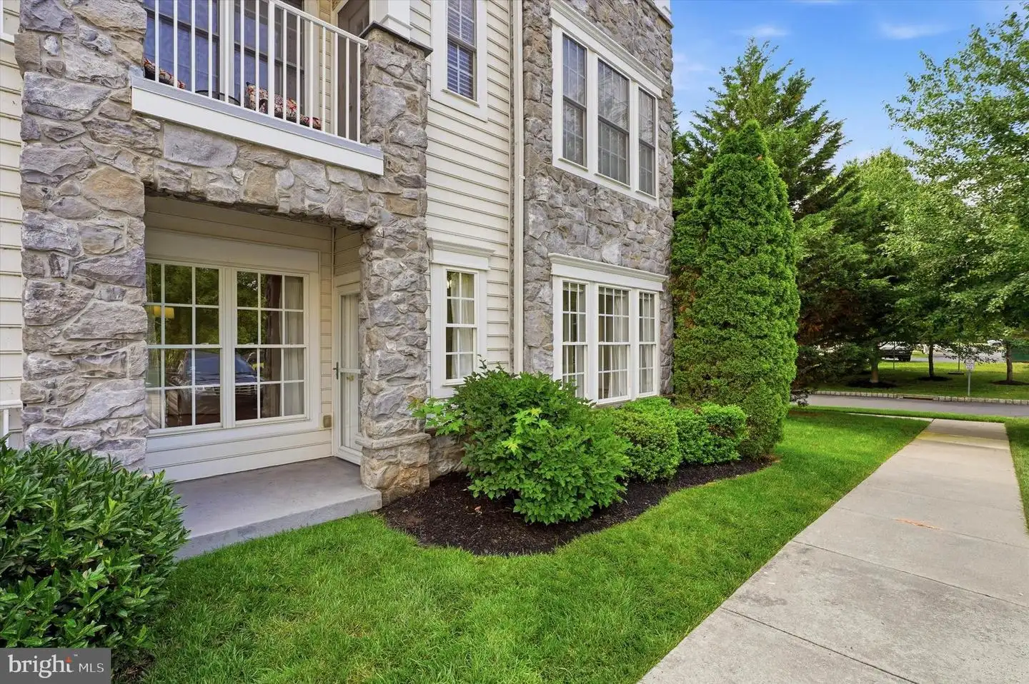 1102 Lilac Court, Upper Gwynedd, PA, 19446