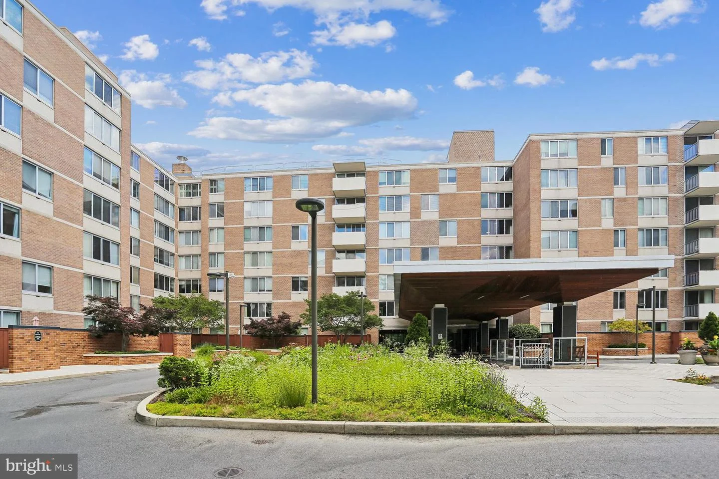 2939 Van Ness Street NW Unit 204