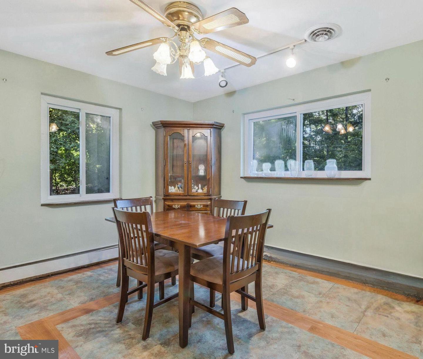 Photo 4 of 12 of 5664 W Mount Aventine Rd house