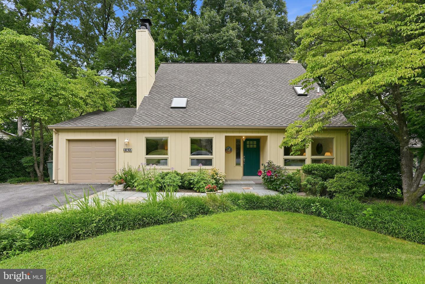 11213 Angus Place, Potomac, MD, 20854
