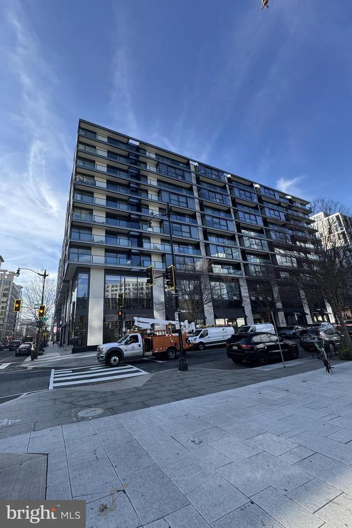 920 I St St NW Unit 504-505