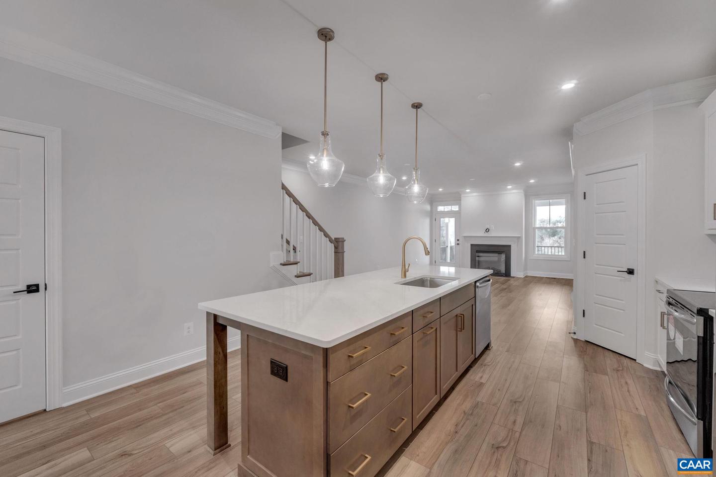 Photo 8 of 56 of 100 Laconia Ln townhome