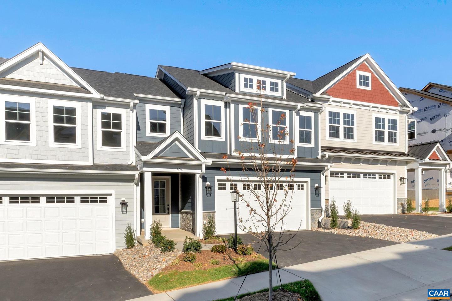 Photo 3 of 56 of 100 Laconia Ln townhome