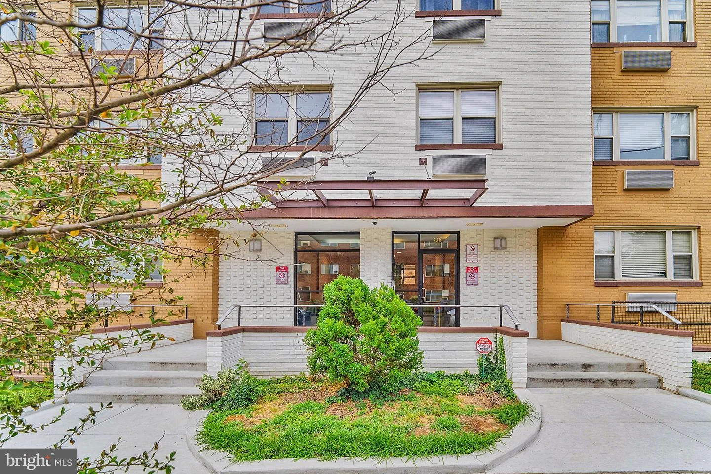 738 Longfellow Street NW Unit 206