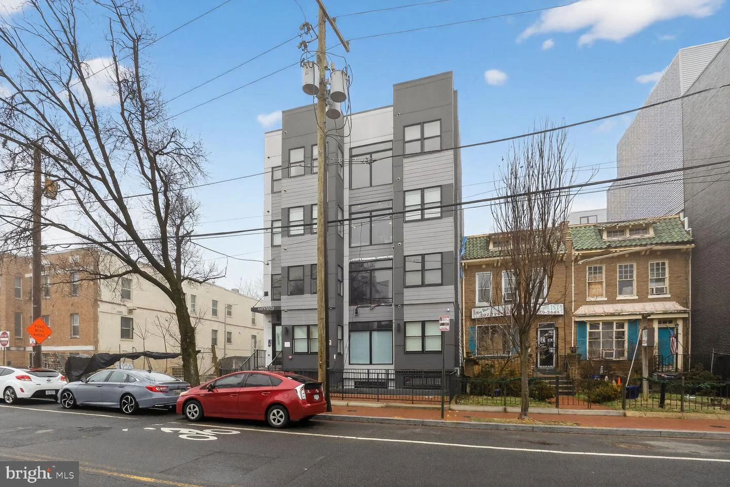 927 Kennedy Street NW Unit B02