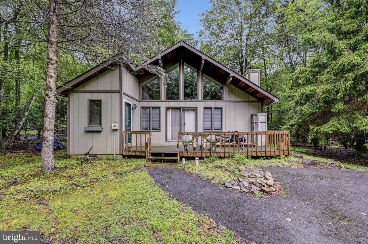 View Lake Harmony, PA 18624 house