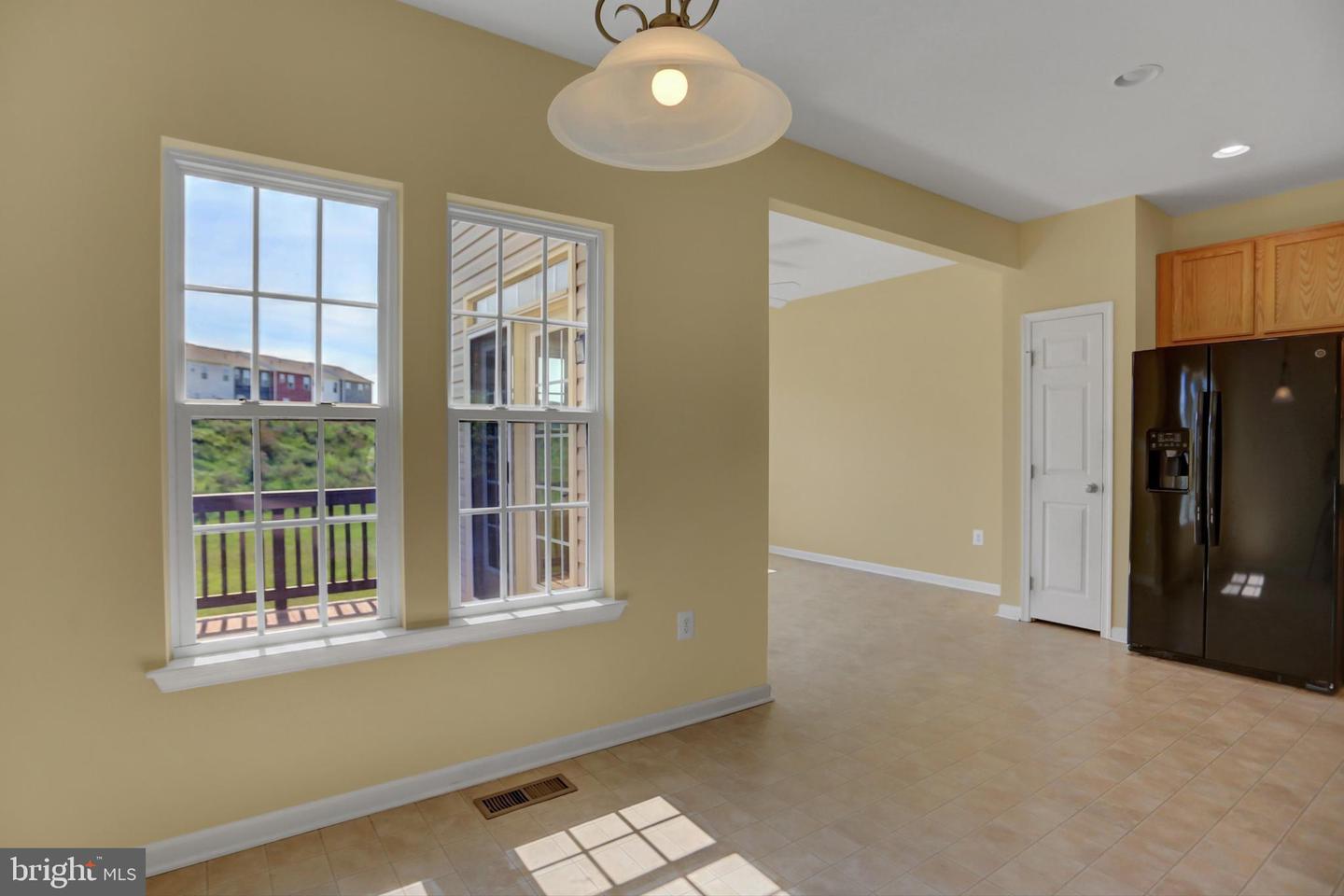Photo 9 of 49 of 12430 N Welty Road townhome