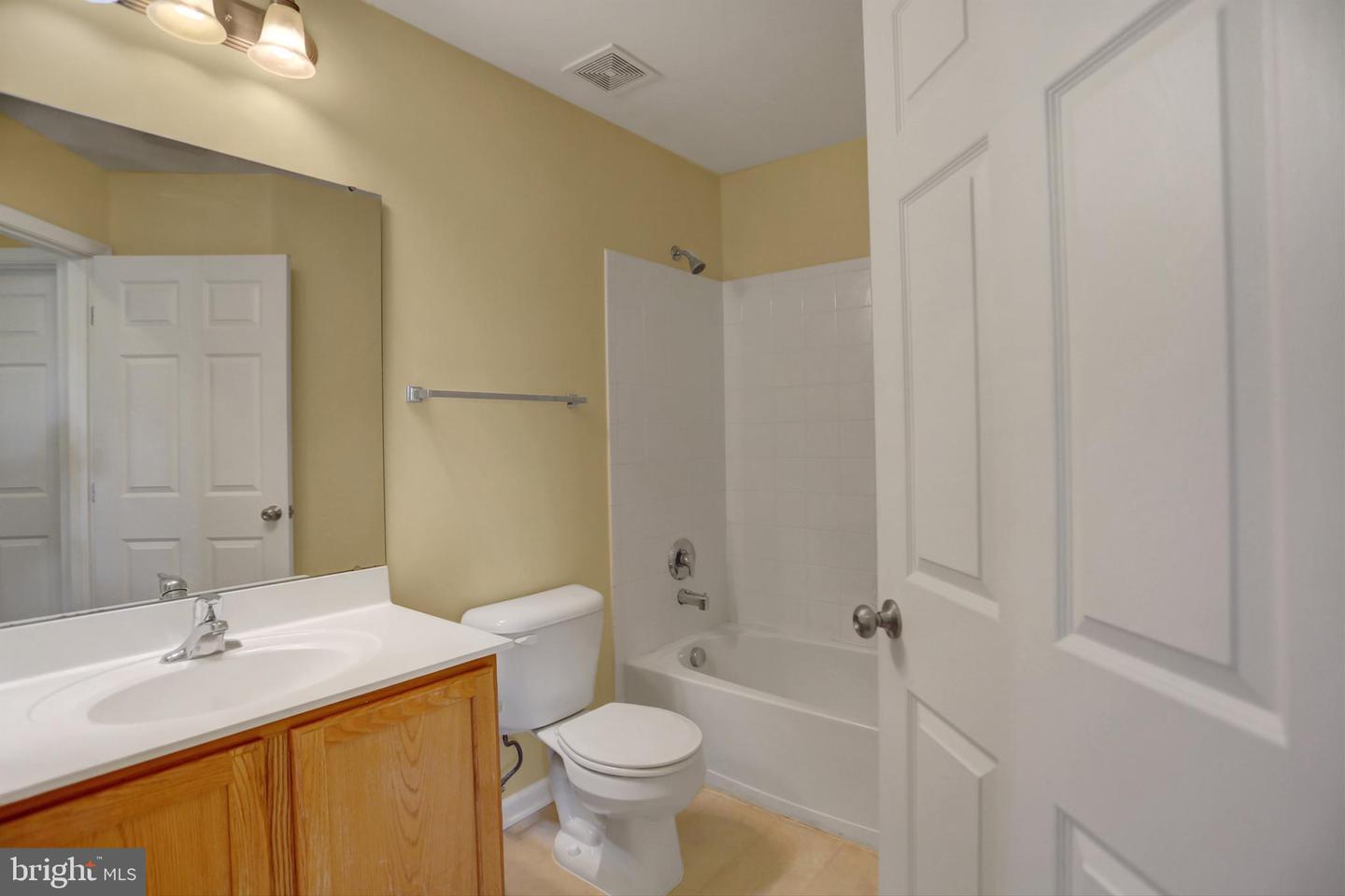 Photo 33 of 49 of 12430 N Welty Road townhome