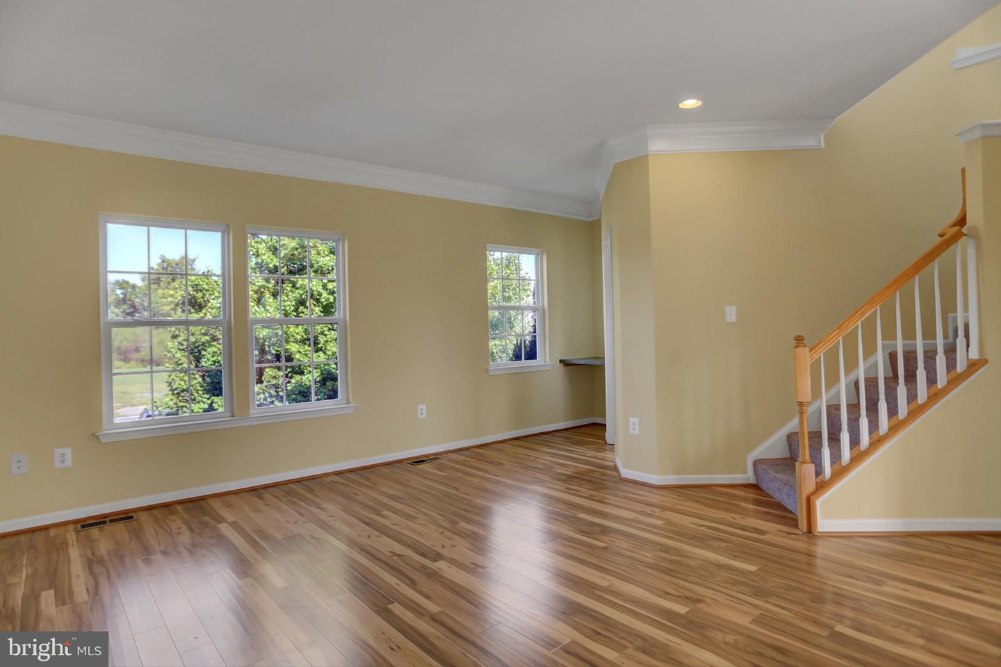 Photo 16 of 49 of 12430 N Welty Road townhome