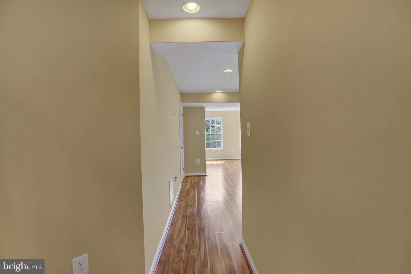 Photo 28 of 49 of 12430 N Welty Road townhome