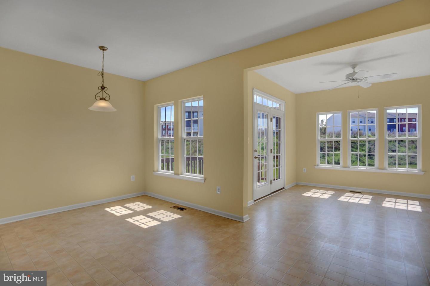Photo 10 of 49 of 12430 N Welty Road townhome