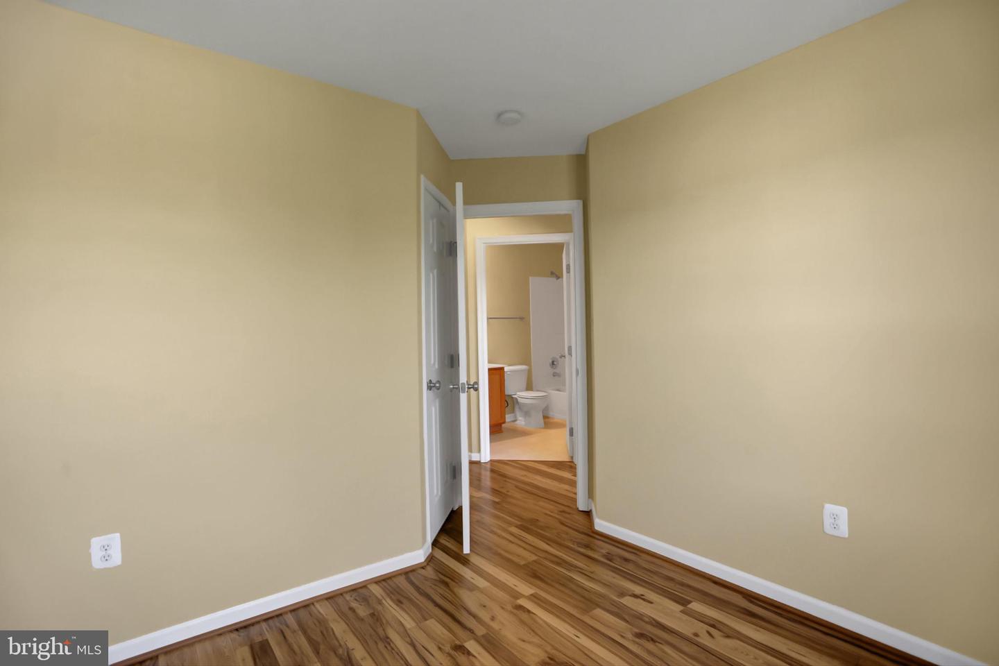 Photo 37 of 49 of 12430 N Welty Road townhome