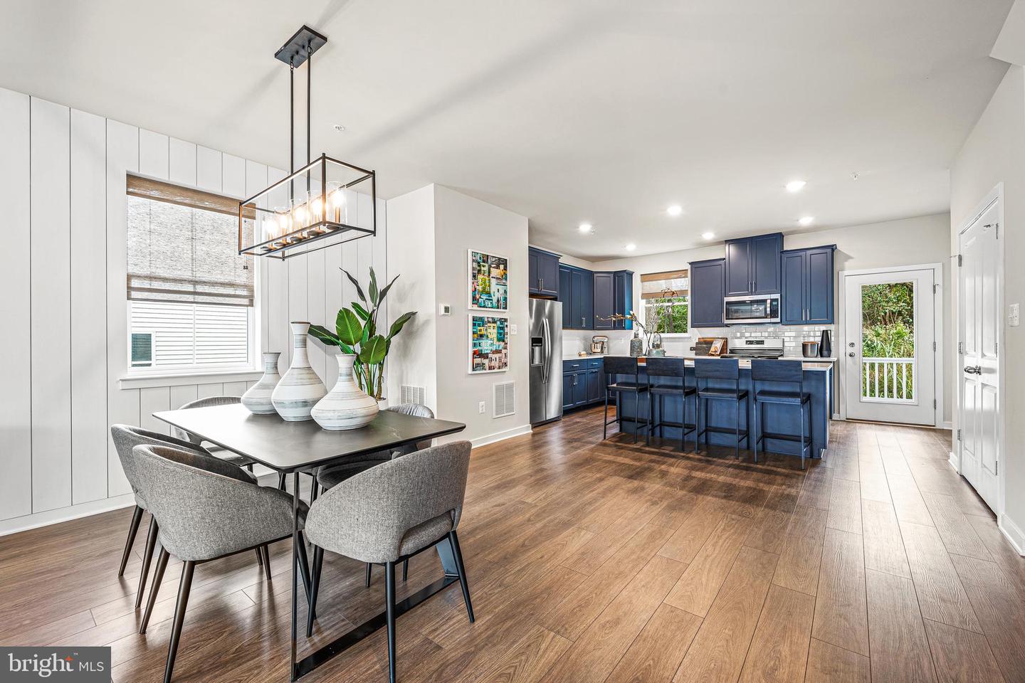 Photo 6 of 35 of 13 Shamrock Cir townhome