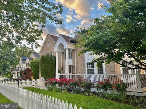 Single Family Residence in Bethesda MD 5601 Southwick STREET.jpg