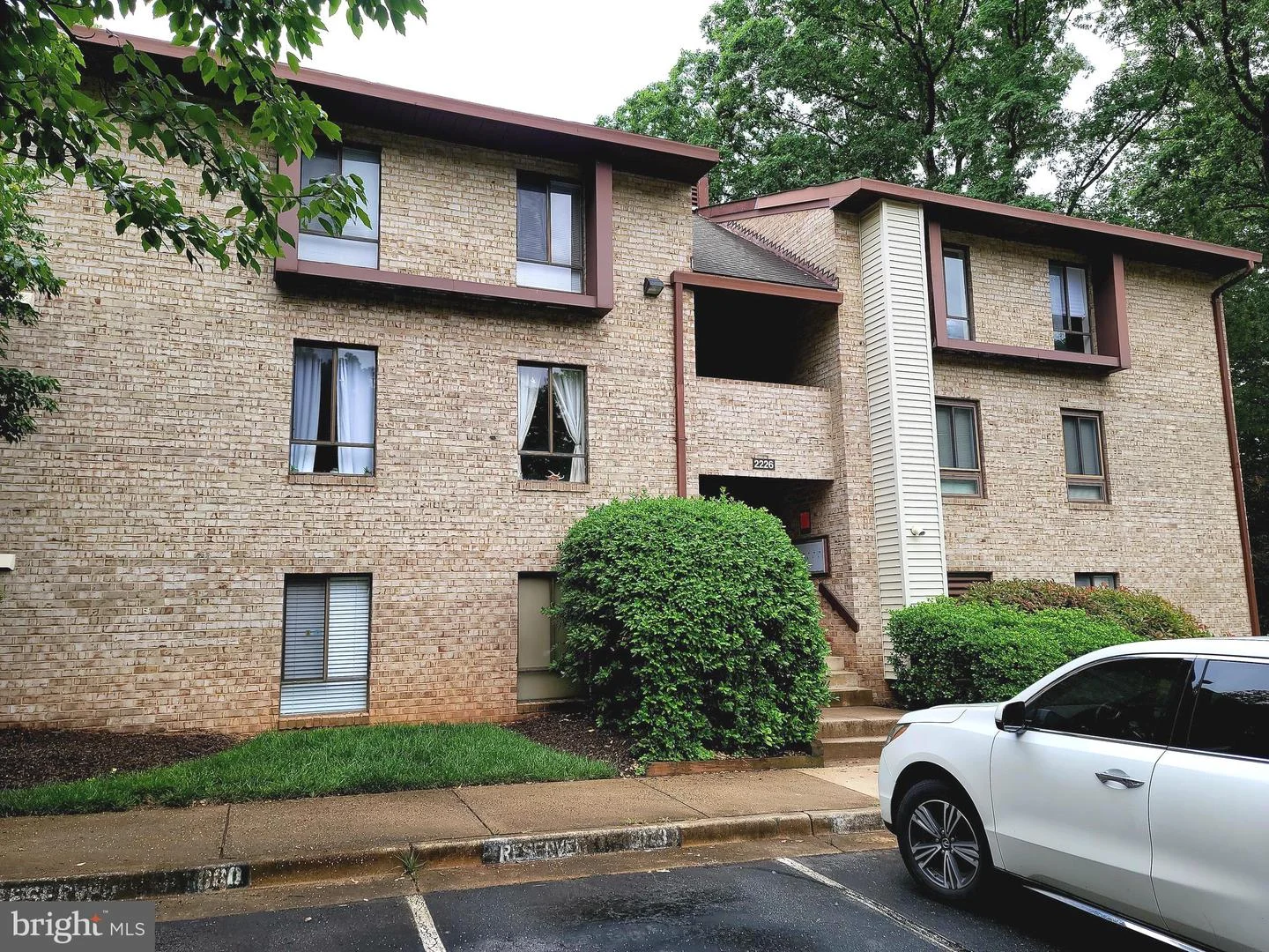 2226 Castle Rock Square Unit 1B