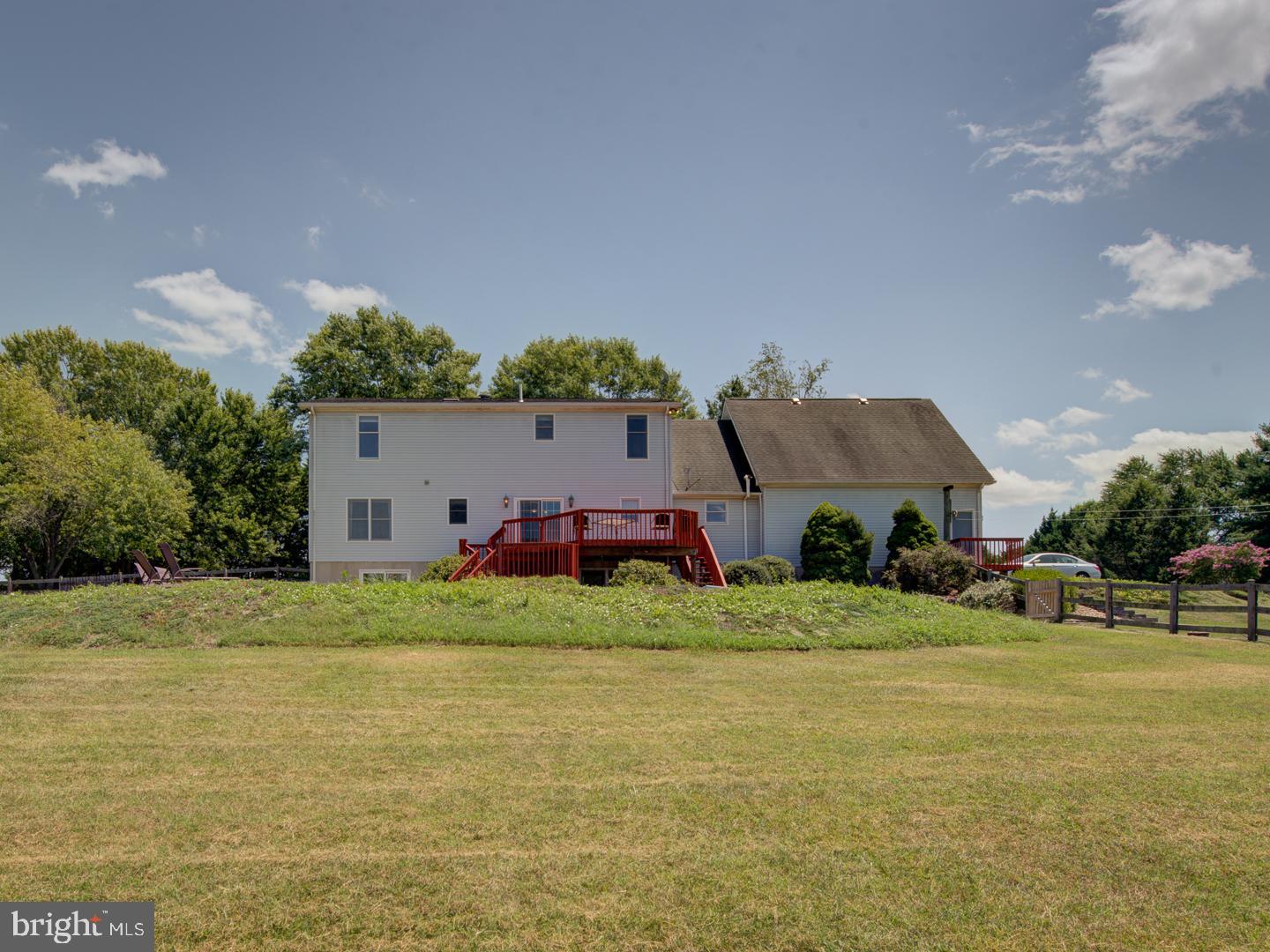 Photo 90 of 92 of 3020 Catlett Rd house