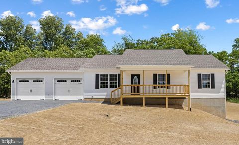 Single Family Residence in Quicksburg VA Ridge Rd. Lot 26.jpg