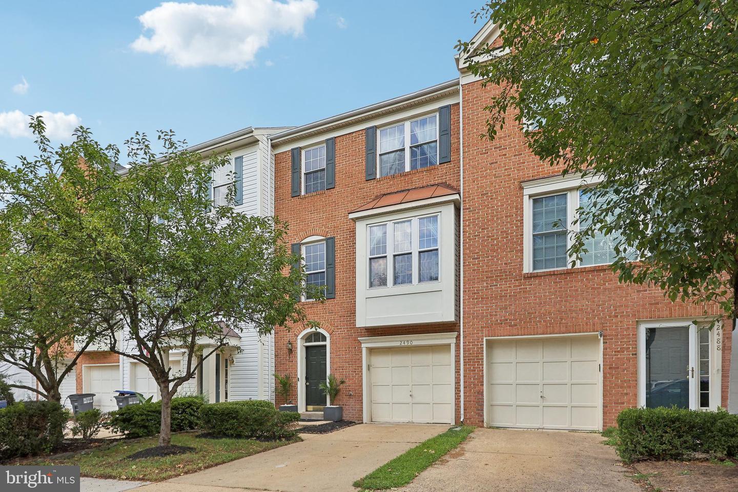 View Herndon, VA 20171 townhome