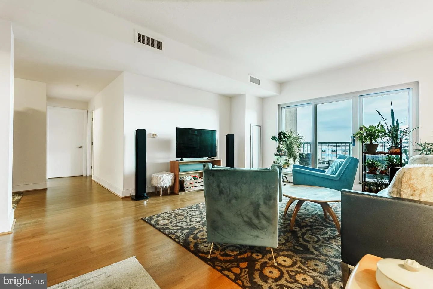 717 S Chris Columbus Boulevard Unit 517