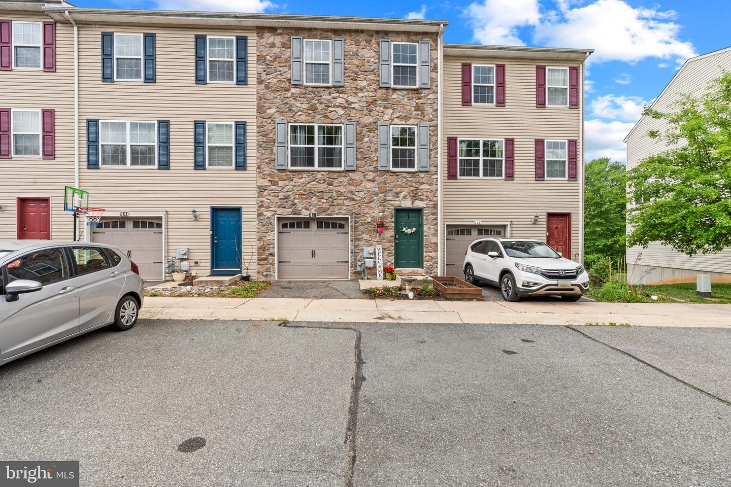 Listing image 6