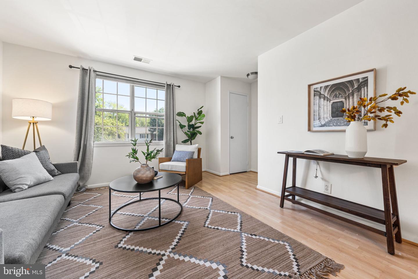 2850 S Wakefield Street Unit C, Arlington, VA, 22206
