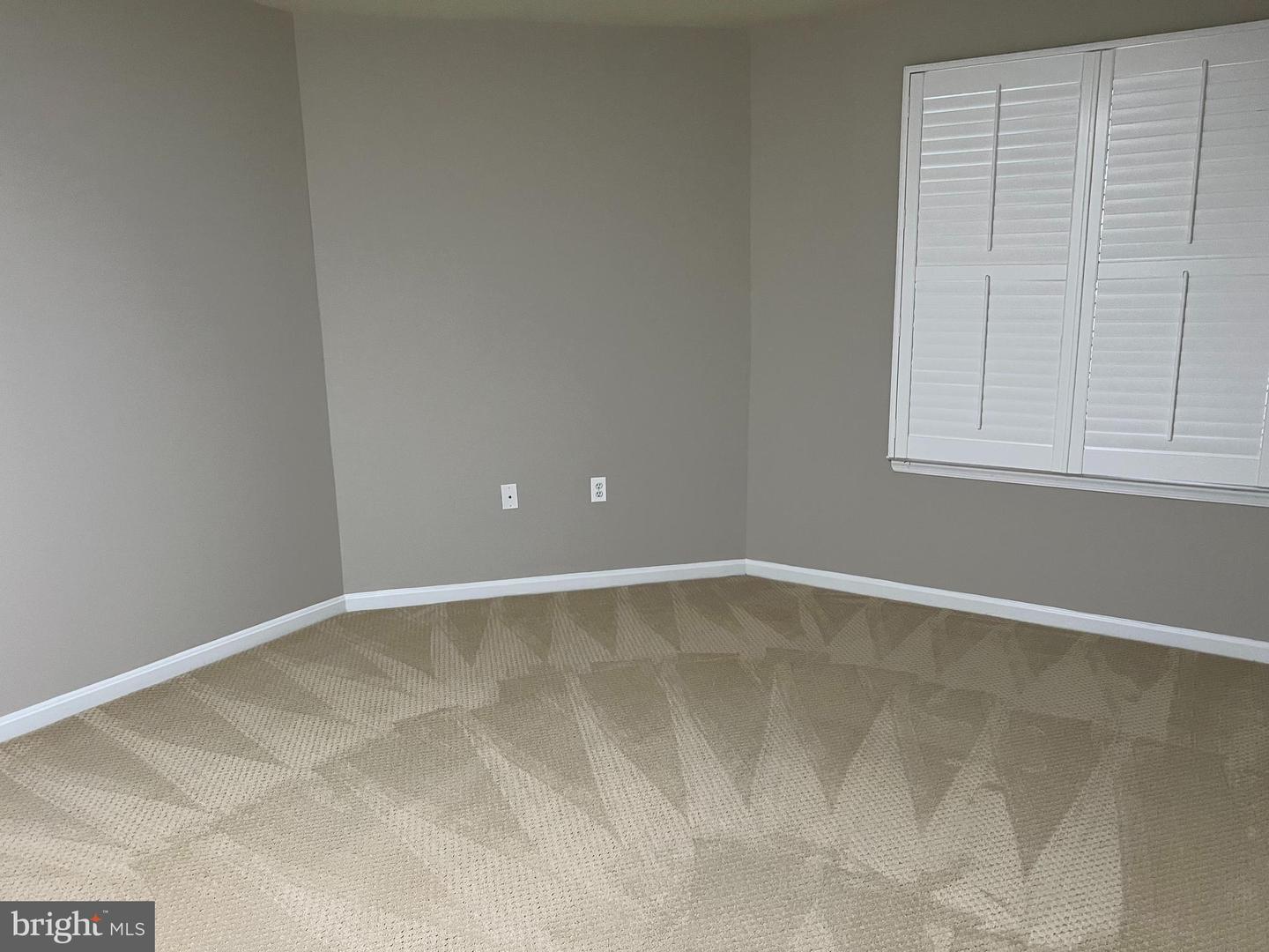 Photo 33 of 40 of 322 Oyster Cove Dr condo