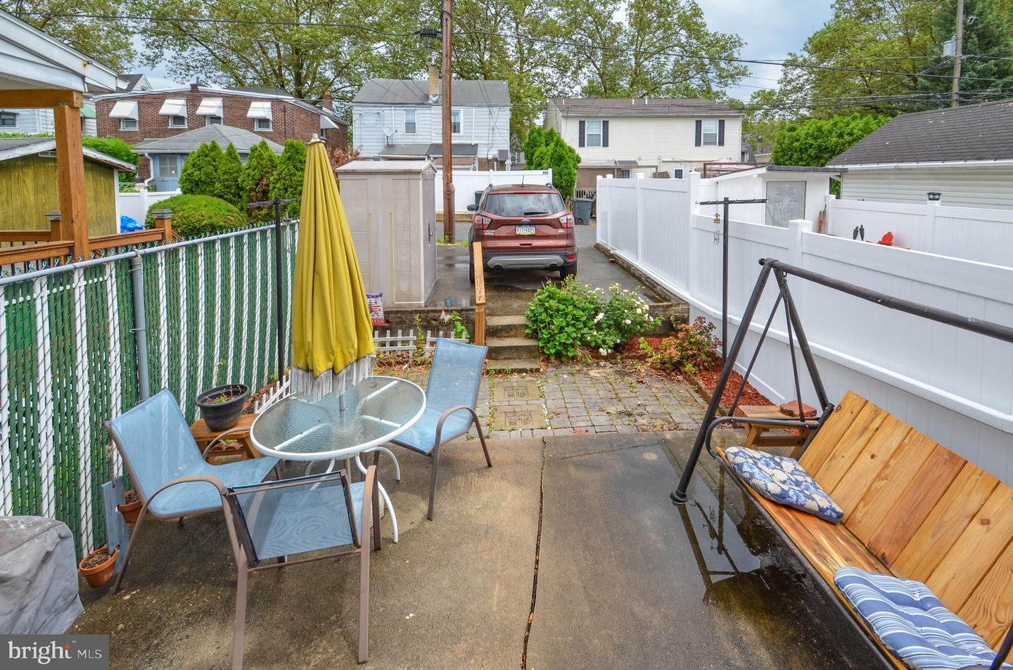 Photo 4 of 29 of 808 Elm St townhome
