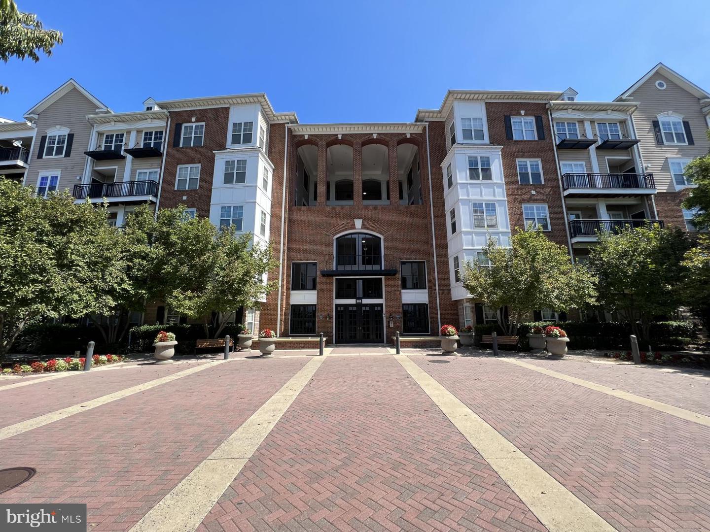 501 Hungerford Drive Unit P85, Rockville, MD, 20850