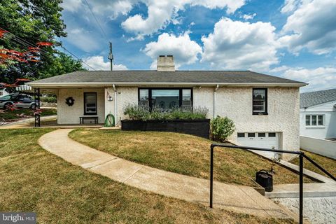 Single Family Residence in Coatesville PA 65 5th AVENUE.jpg