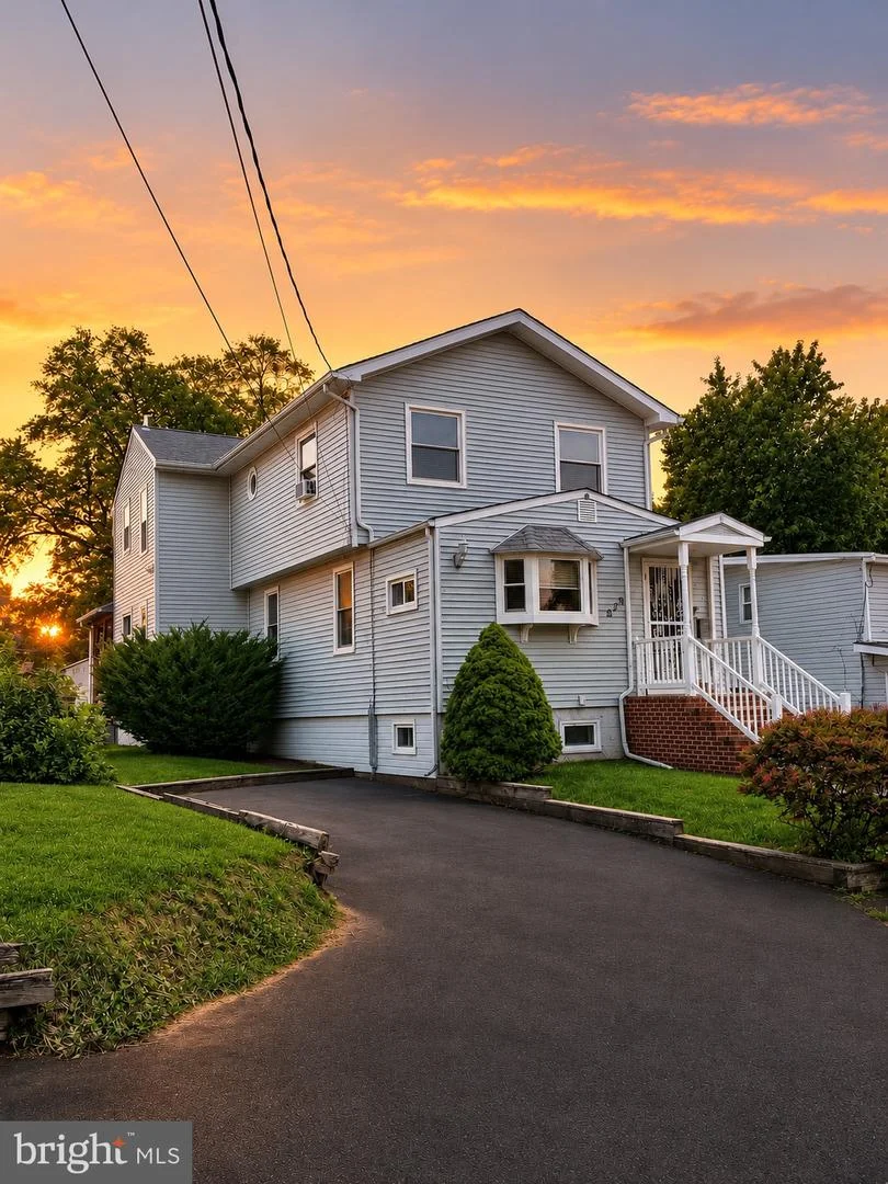 923 Rosa Avenue, Croydon, PA, 19021