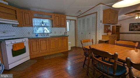 Manufactured Home in Lancaster PA 105 Madge DRIVE 6.jpg