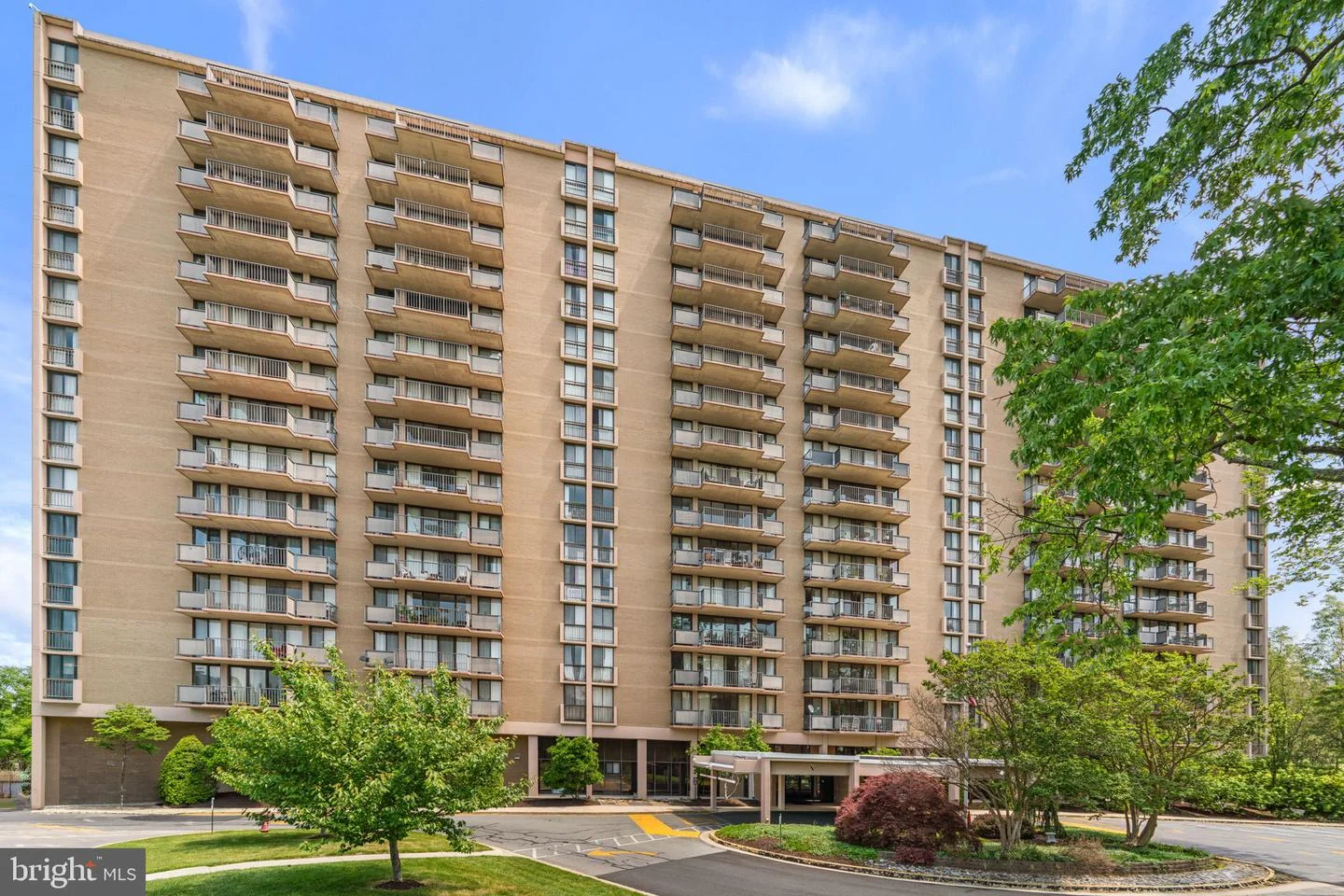 6100 Westchester Park Drive Unit 501
