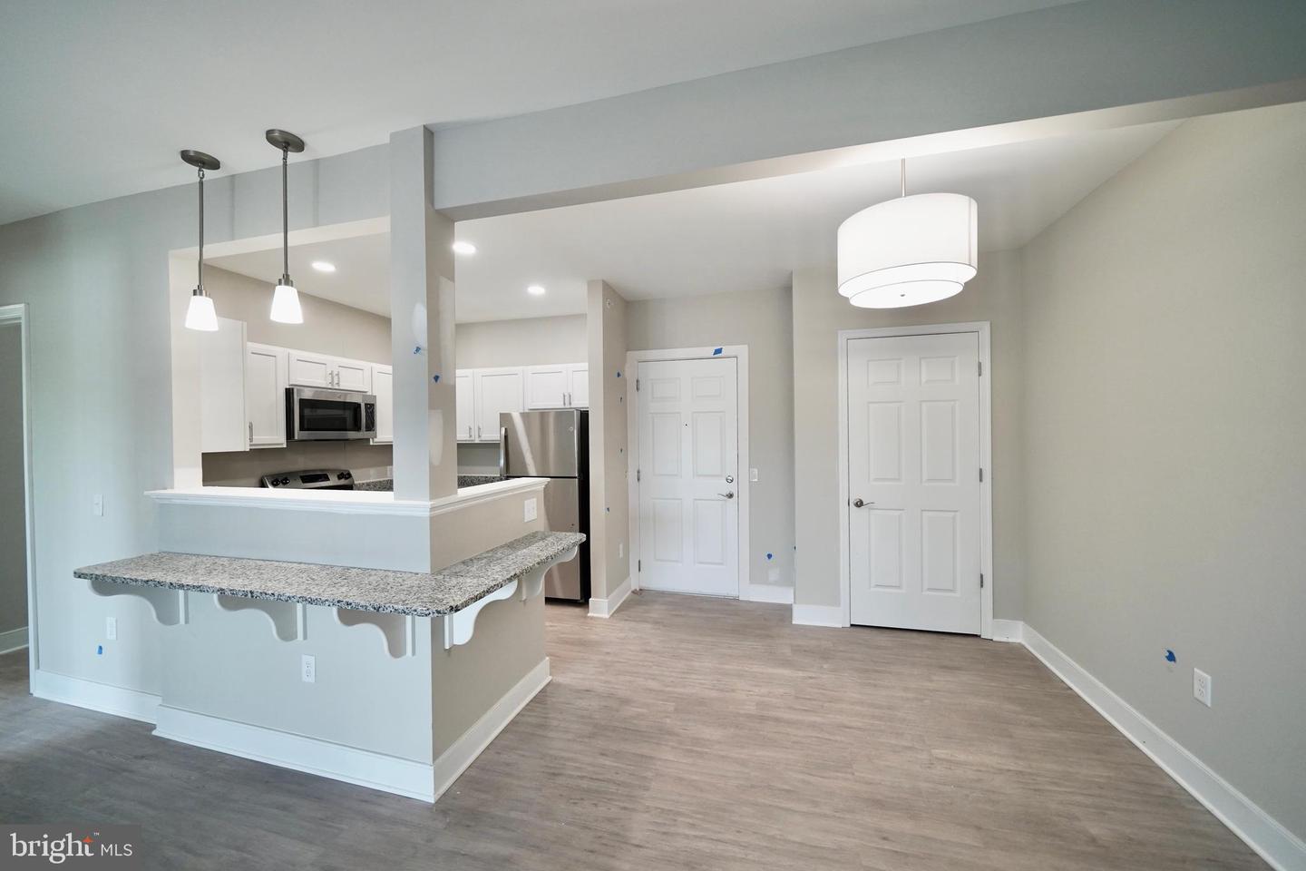 Photo 6 of 24 of 30609 Cedar Neck #3211 condo