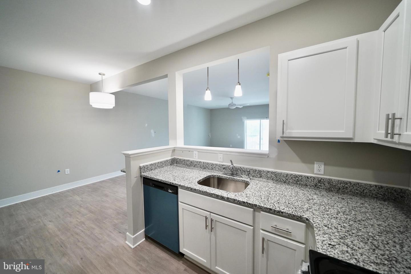Photo 11 of 24 of 30609 Cedar Neck #3211 condo