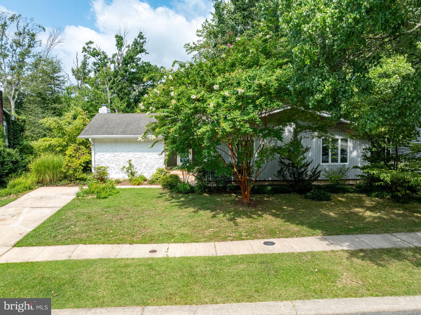 Photo 41 of 44 of 318 Foster Knoll Dr house