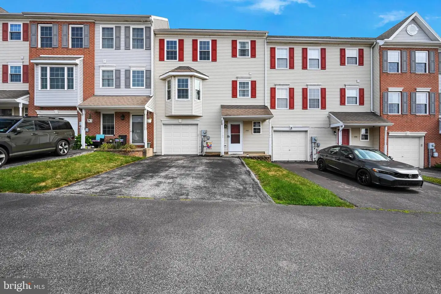 208 Country Ridge Drive, Red Lion, PA, 17356