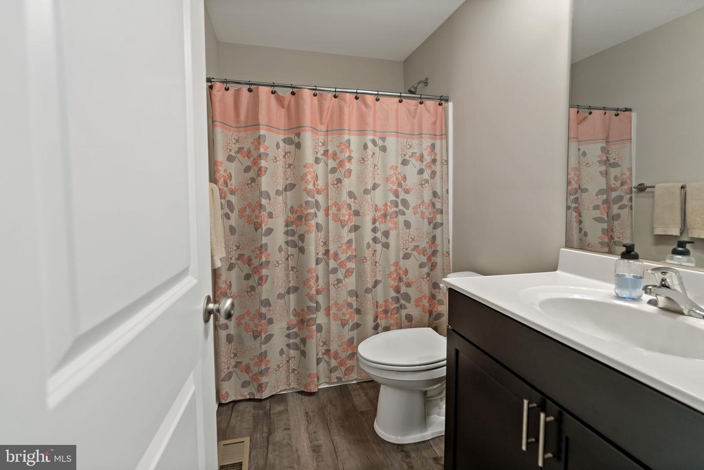 Photo 29 of 51 of 116 Carnes Way townhome