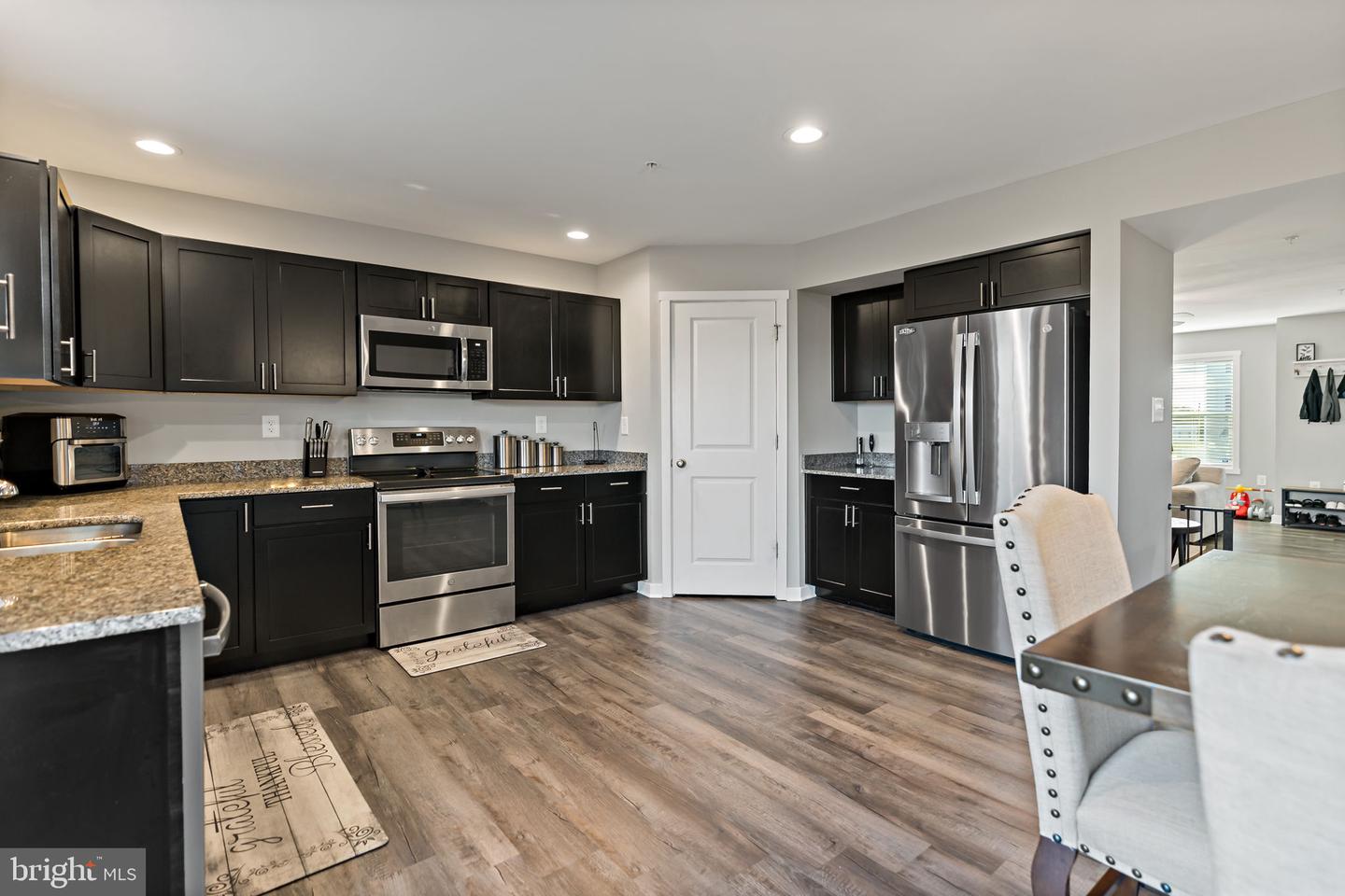 Photo 13 of 51 of 116 Carnes Way townhome