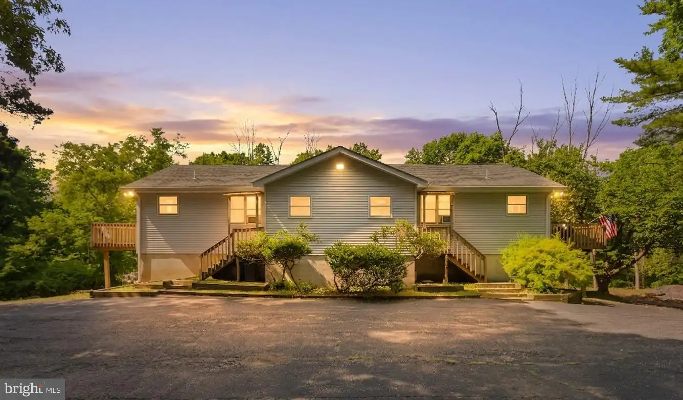 40 Brushy Mountain Road, East Stroudsburg, PA, 18301