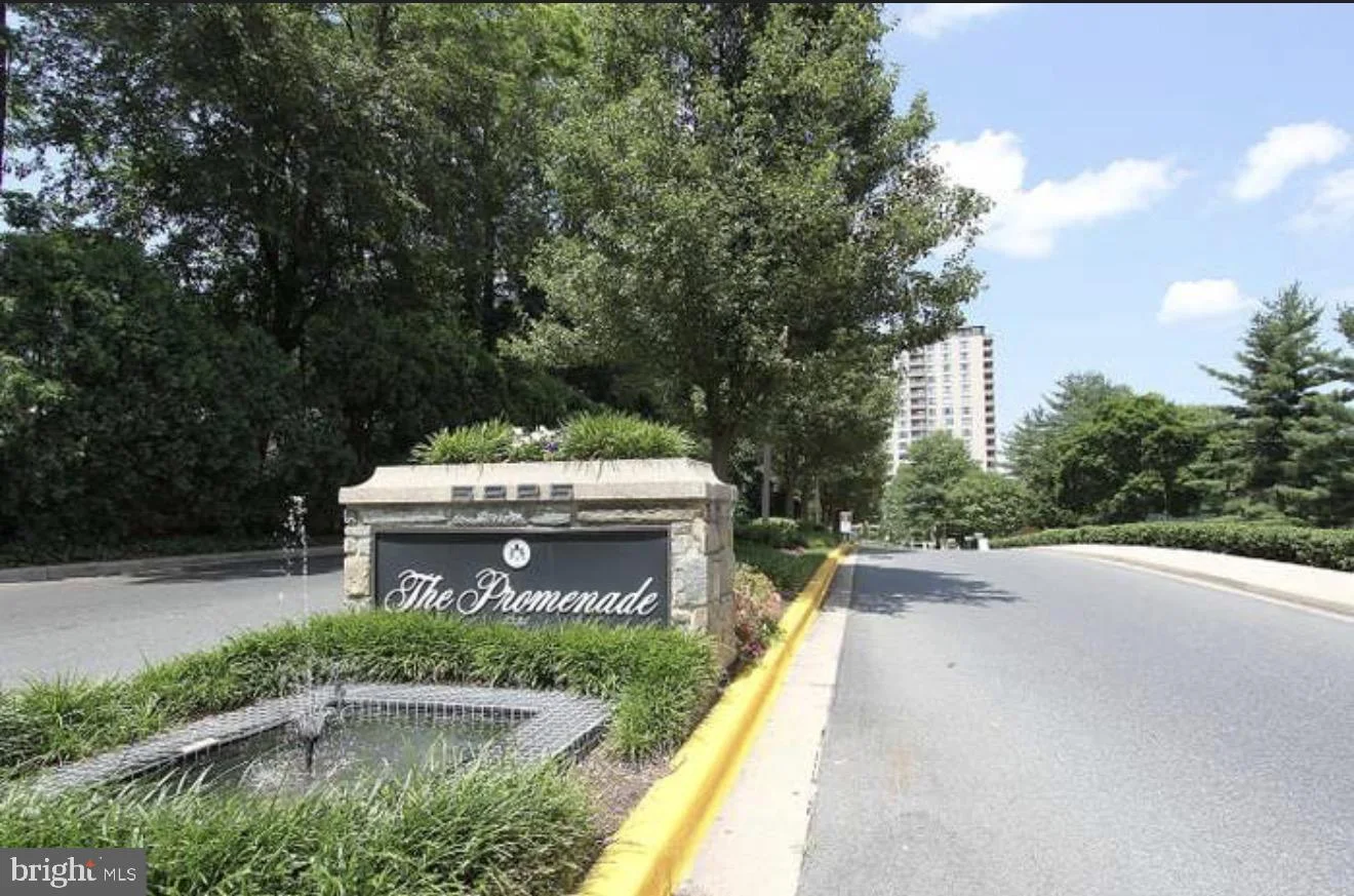5225 Pooks Hill Road Unit 620S