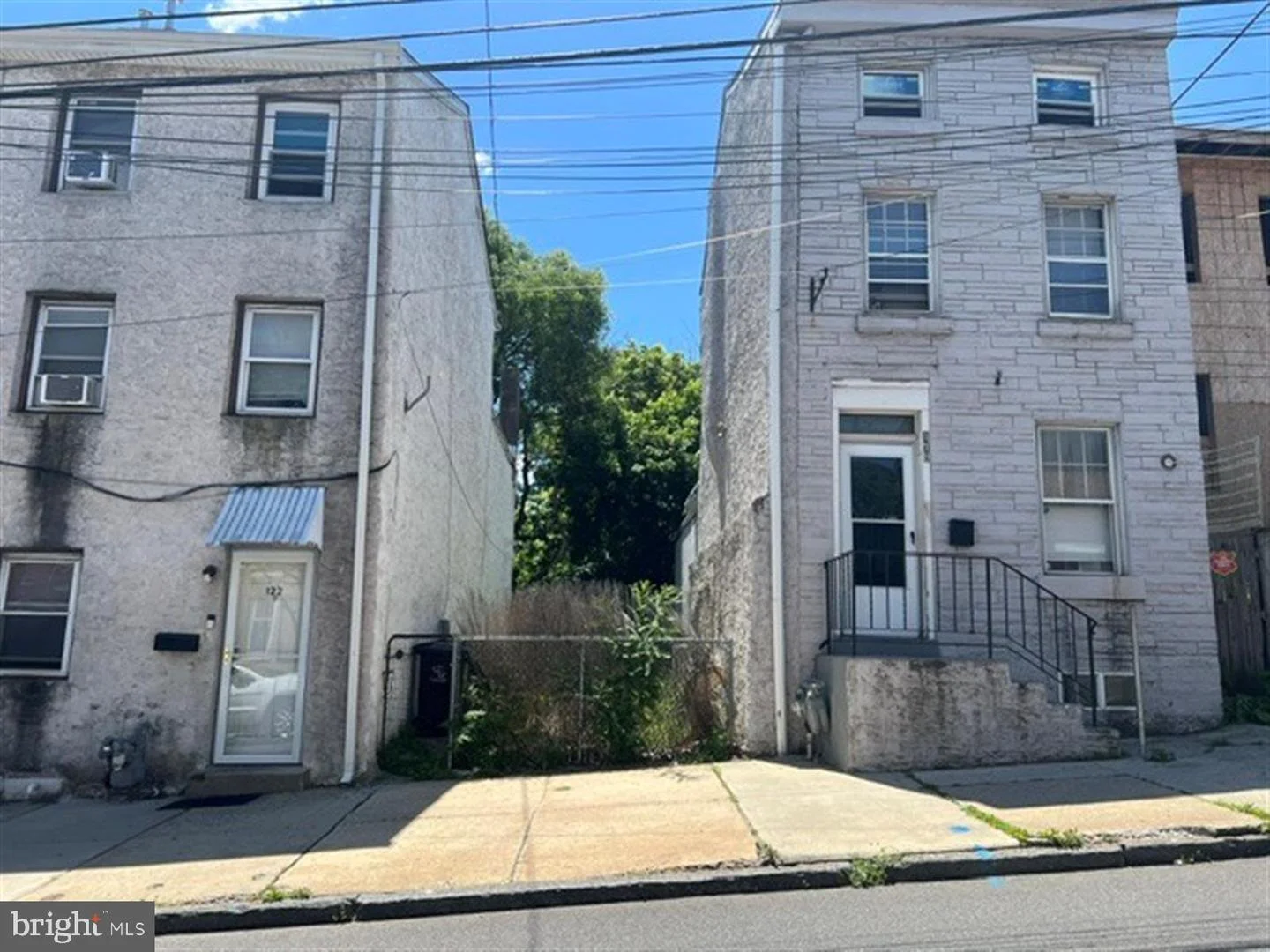 120 E Marshall Street